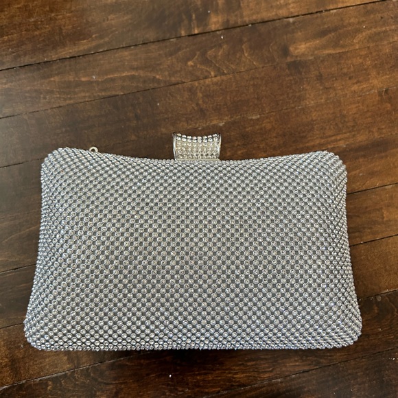 Silver handbag!! - Picture 5 of 5